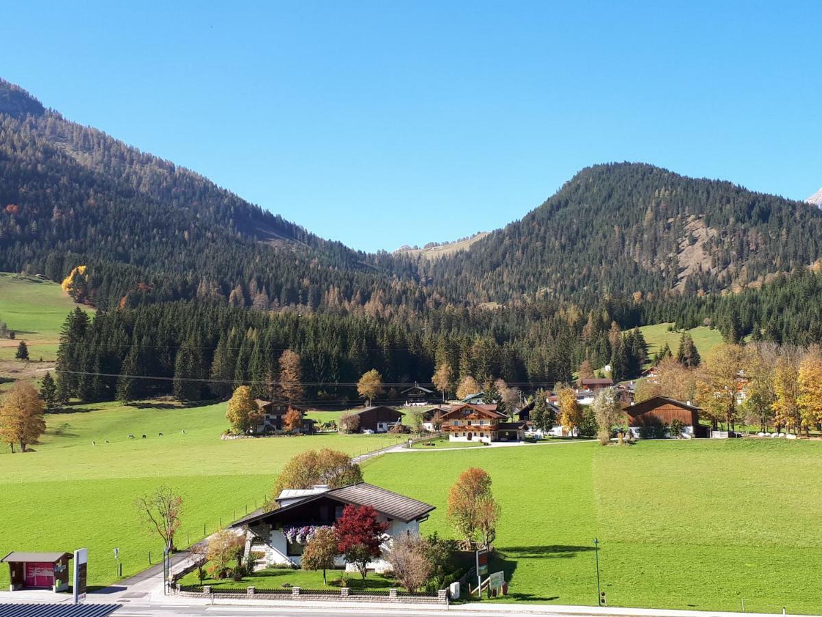 Landhaus St. Georg ซังต์ มาร์ติน อัม เทนเนนเกอเบียร์เกอ ภายนอก รูปภาพ